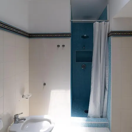 Birago By Elite Capri